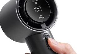 JISULIFE Handheld Fan Pro 2 tumnagel